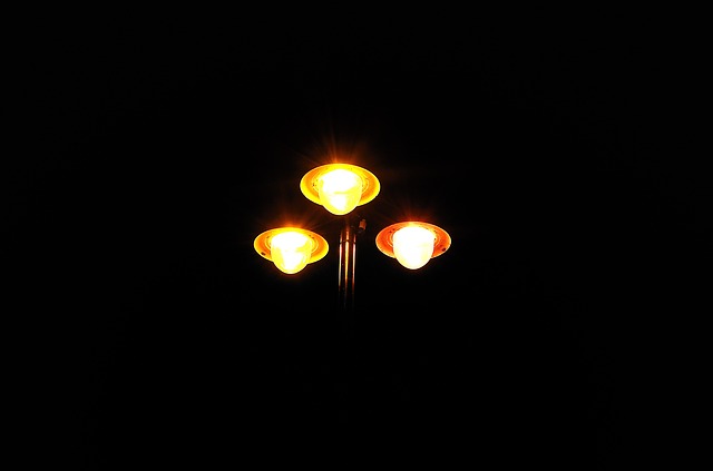 Ekskluzywne lampy – lampy wiszące czarne